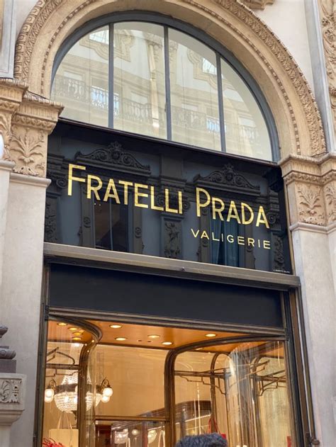 dove nasce il marchio prada|fratelli prada.